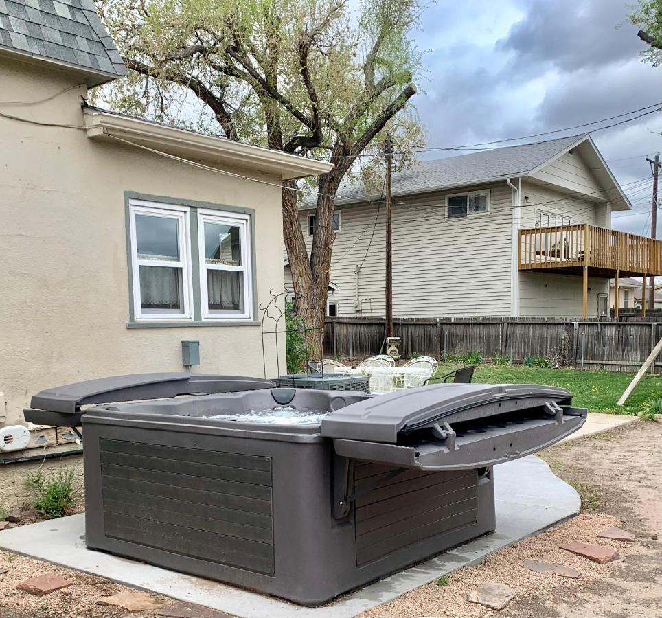 Garden City House With Hot Tub Colorado Springs Esterno foto